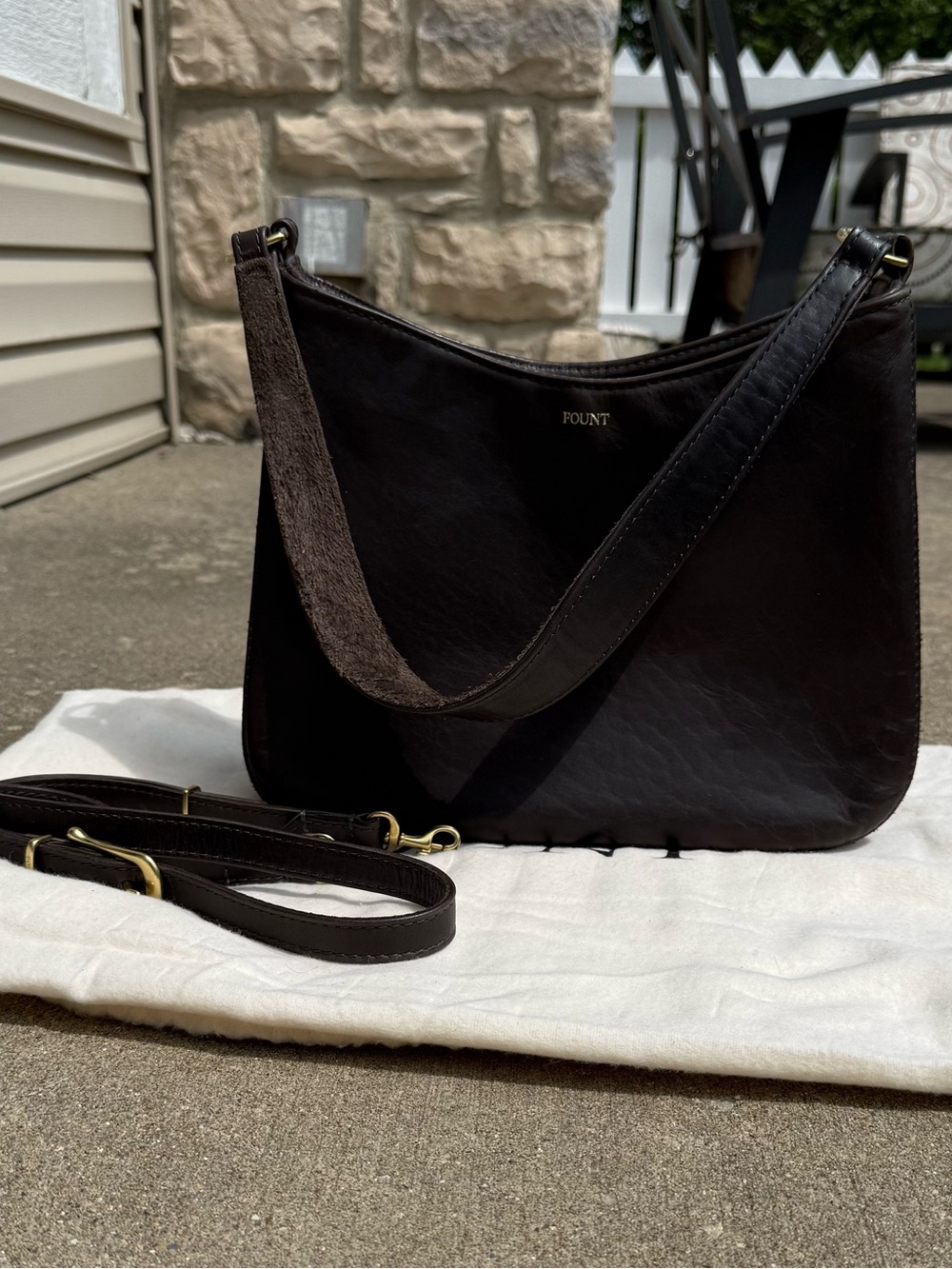 FOUNT Wolf Petite Kinsley
